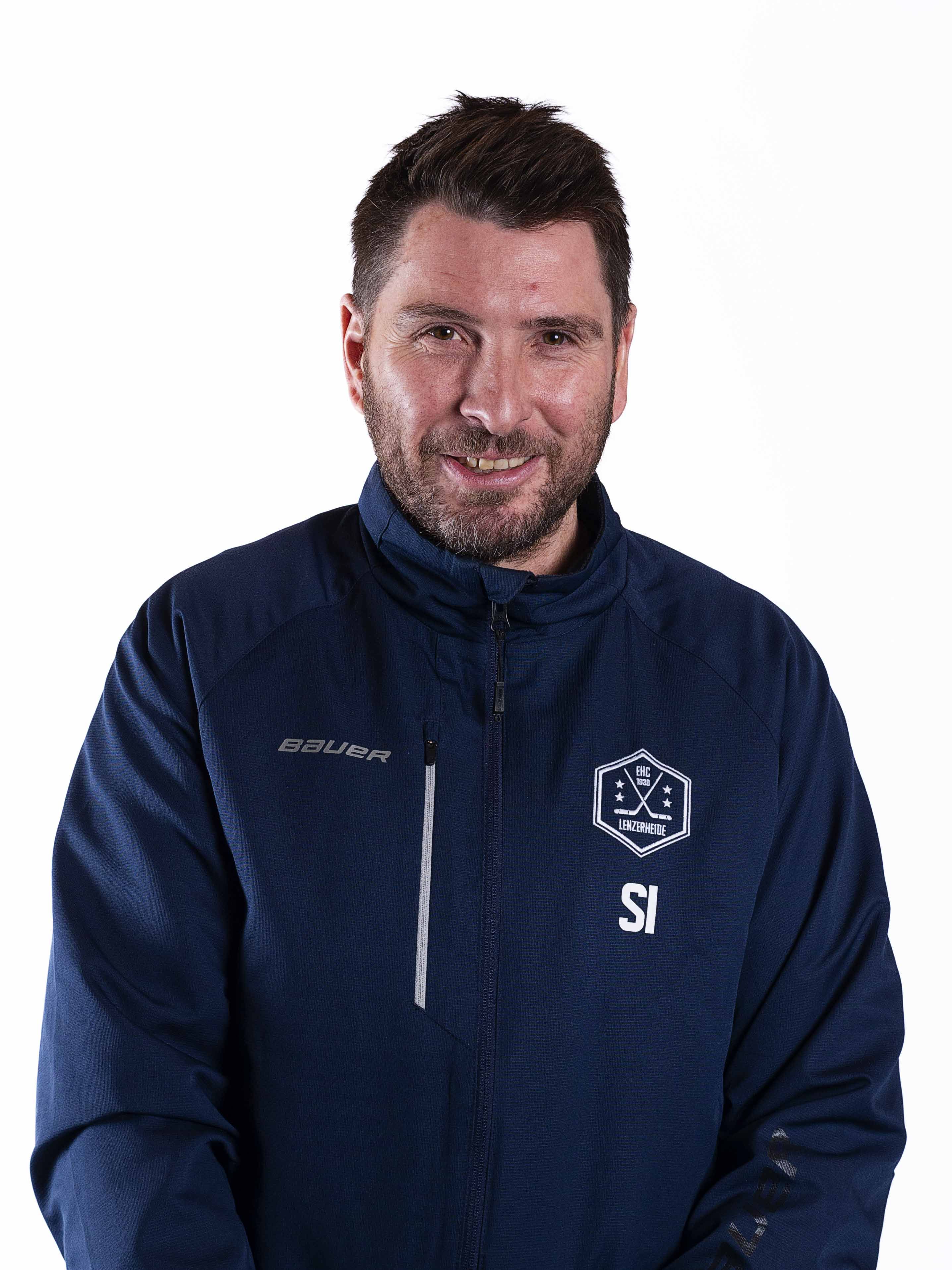 Simeon Ivo - Headcoach